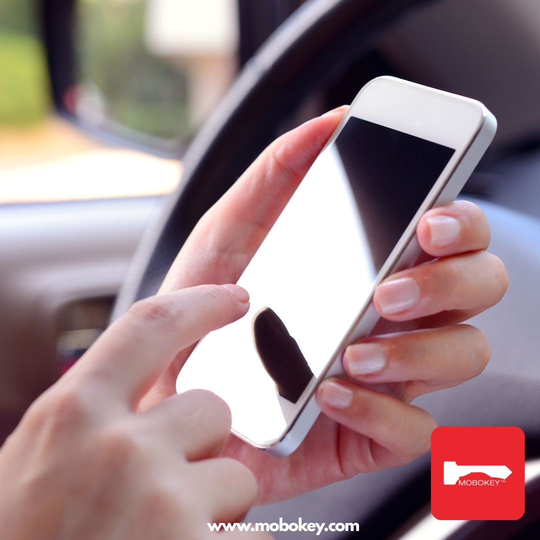 How do I set up a digital car key on my phone with MoboKey